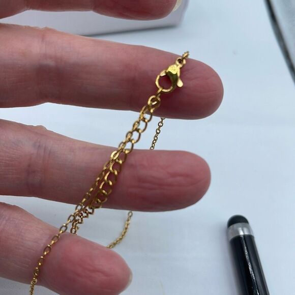 Squirrel pendent on 16” chain 1:5” extender gold colored - Picture 6 of 10